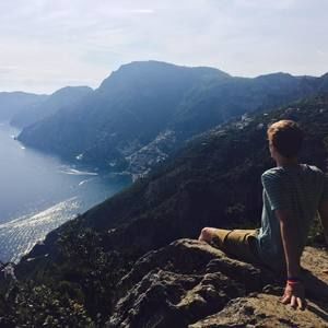 Meet your Posher, Hugh